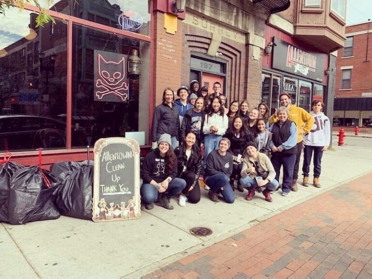 Students Clean up Allentown