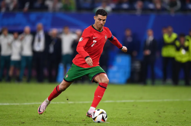Cristiano Ronaldo Surpassing All Youtube Records